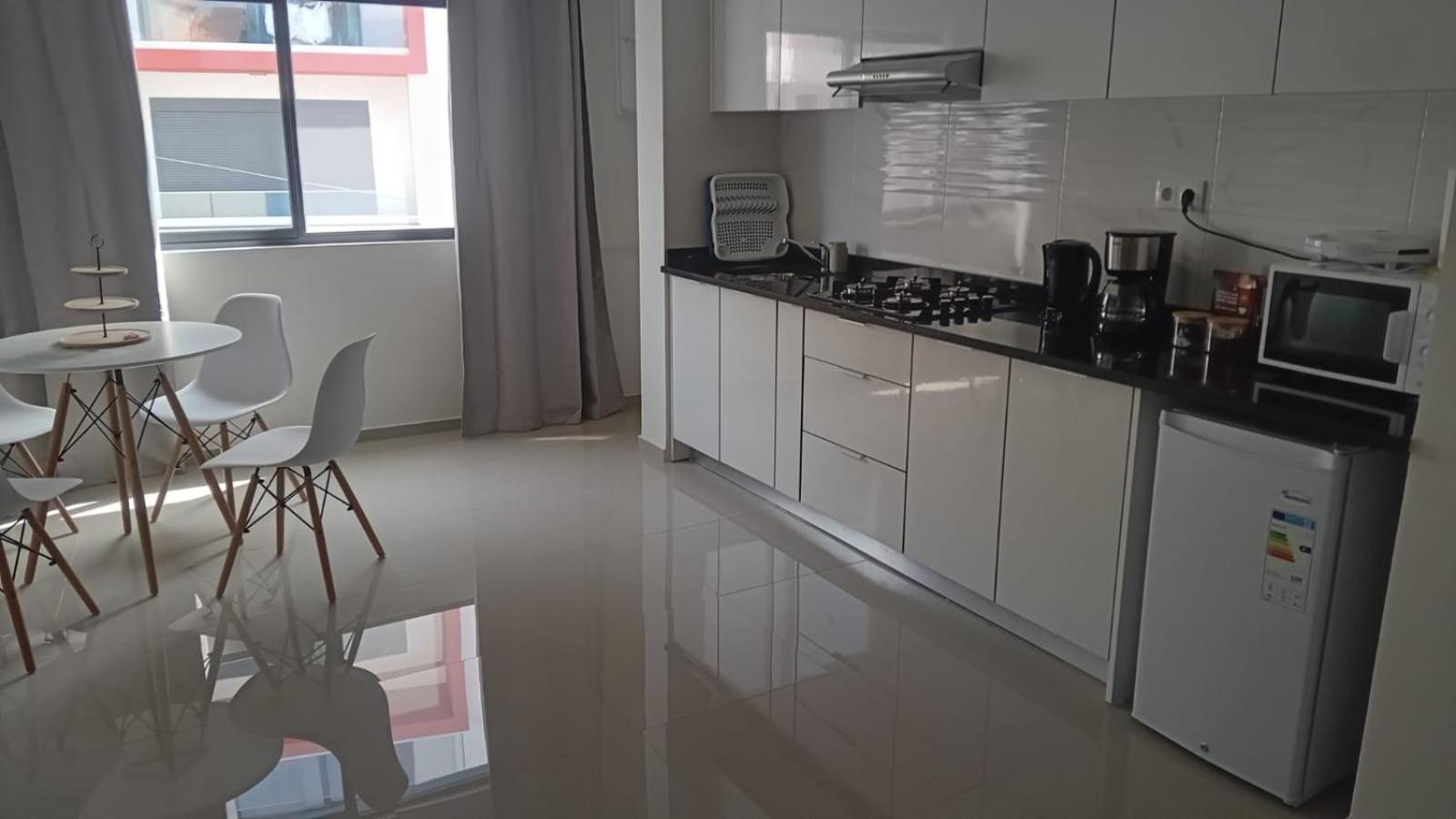 Apartamentos Beira-Mar Mindelo Extérieur photo